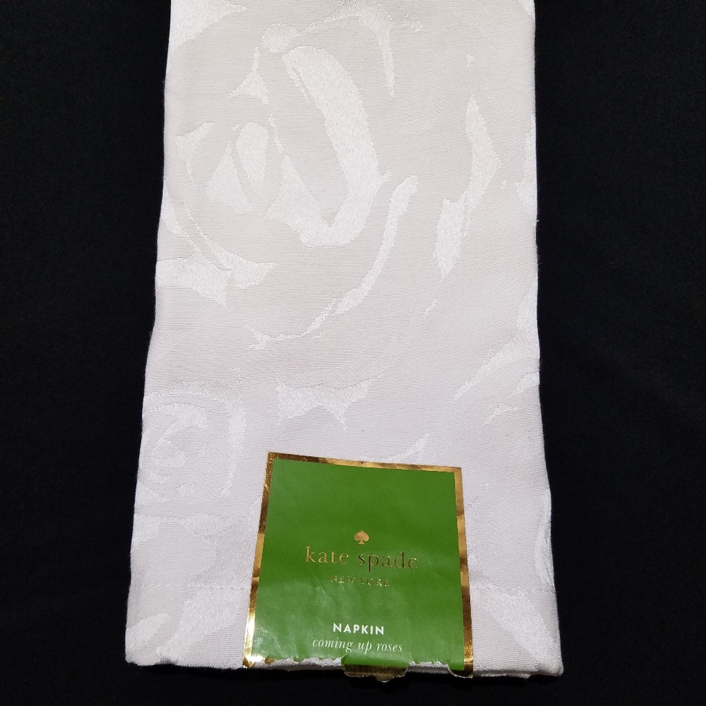 Kate Spade Coming Up Roses Dinner napkin